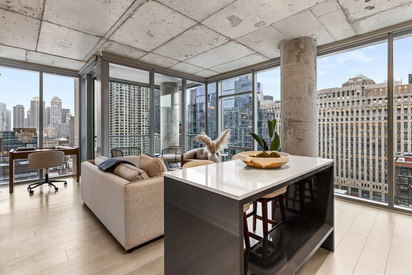 3eleven river north apartments